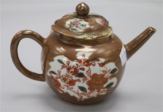 An 18th century Chinese Batavia teapot and cover